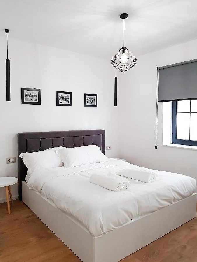 Tirana Central Apartments - Premium